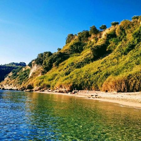 Villa Daphne, Messinia Near Koroni Kompoi Екстер'єр фото